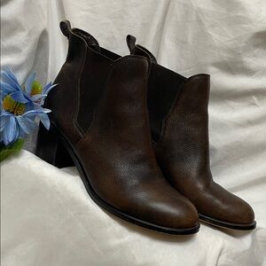 Sam Edelman Leather Rich Brown Heeled Ankle Booties w/ Leather Soles, Beautiful
